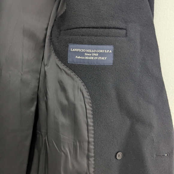 Quince Italian Wool Classic Single-Breasted Coat - Picture 10 of 16